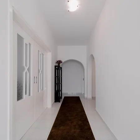 Iasonos Apartament *